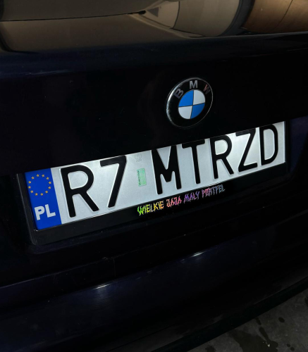 wielkie jaja maly portfel.png